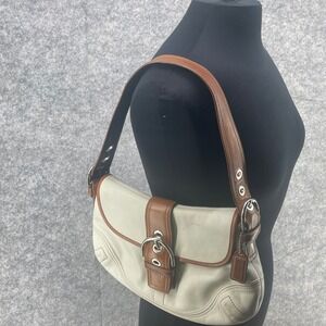 Coach Soho Shoulder Bag Women Medium White Leather Brown Trim Buckle F10192